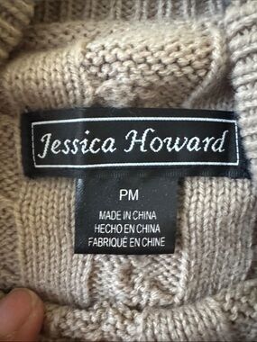 Jessica Howard Cream Cable Knit Sweater - PM